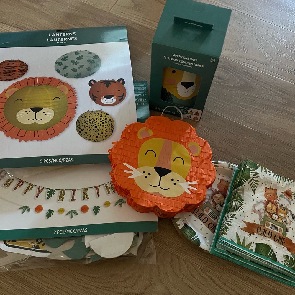 Wild One Party Supplies Set - Jungle Theme